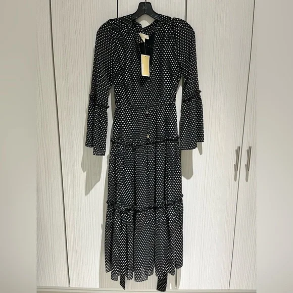michael kors black and white polka dot dress Women's Michael Kors V-Neck Polka Dot Flared Dress, Size 4 main image 1